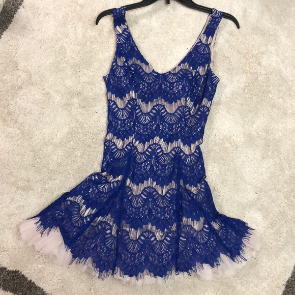 Cocktail/Homecoming Dress - Picture 2 of 6